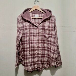 AMERICAN EAGLE OUTFITTERS, womens Soft purple plaid, hoodie flannel shirt size S